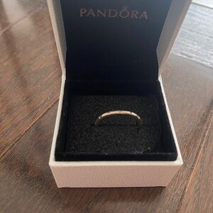 Pandora Elegant Silver Ring